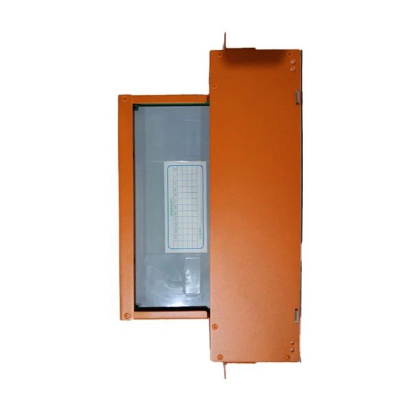 Which side of the 1-to-8-point optical transceiver is the main output 